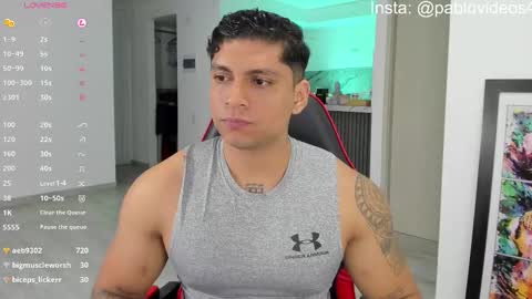 nicolas_montoya online show from October 9, 2025, 8:12 am