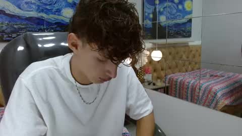 nicolasferrer18 online show from November 27, 2025, 12:29 pm