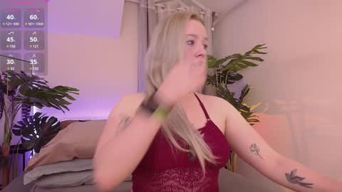 Snapshot of nicole__aniston__ chatting on January 21, 2025, 7:15 am Nicole online show from January 21, 2025, 7:15 am