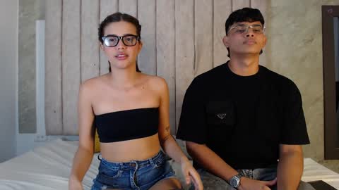 Snapshot of nicole_and_thiago chatting on January 25, 2025, 2:04 am nicole_and_thiago online show from January 25, 2025, 2:04 am
