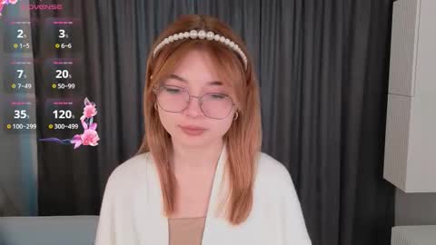 Snapshot of nicole_carters chatting on October 19, 2025, 6:03 am Nicole online show from October 19, 2025, 6:03 am