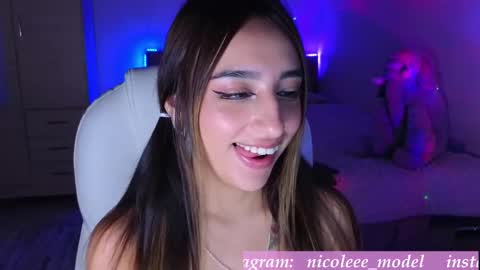 Nicole online show from October 25, 2025, 5:19 pm