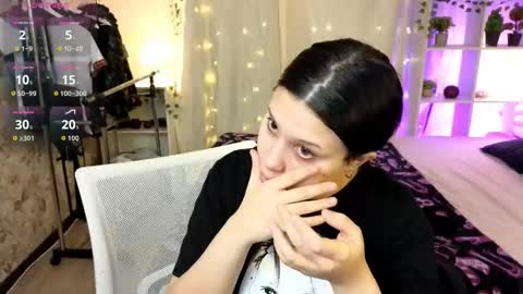 Snapshot of nicole_parshikova chatting on November 8, 2025, 10:26 am My name is Nicole. I m completely new here online show from November 8, 2025, 10:26 am