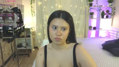 Snapshot of nicole_parshikova chatting on December 1, 2025, 11:37 am My name is Nicole. I m completely new here online show from December 1, 2025, 11:37 am