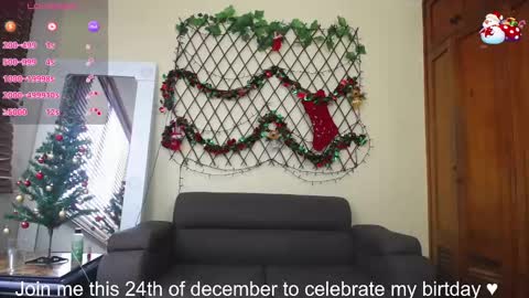 Snapshot of nicole_santana_ chatting on December 21, 2024, 8:00 pm Nicole Santana online show from December 21, 2024, 8:00 pm