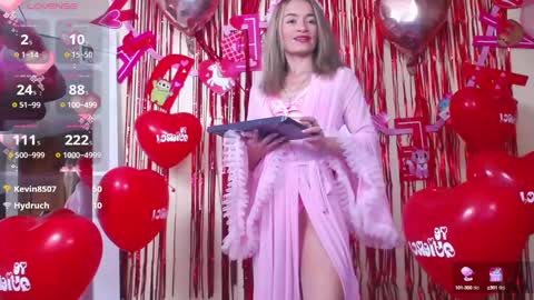Snapshot of nicole_santana_ chatting on February 15, 2025, 12:37 am Nicole Santana online show from February 15, 2025, 12:37 am