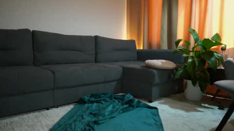 Kimmy online show from February 24, 2025, 7:11 am