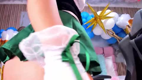 nicolee19_ online show from September 25, 2025, 11:14 am