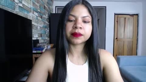 Snapshot of nicoleebon chatting on October 10, 2025, 8:08 pm Nicole online show from October 10, 2025, 8:08 pm