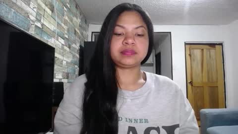 Snapshot of nicoleebon chatting on October 13, 2025, 10:15 am Nicole online show from October 13, 2025, 10:15 am