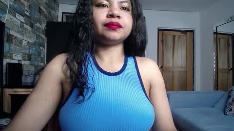 Snapshot of nicoleebon chatting on October 27, 2025, 12:31 pm Nicole online show from October 27, 2025, 12:31 pm