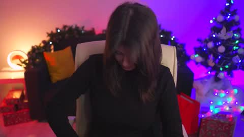Snapshot of nicolemoonn chatting on December 7, 2024, 4:20 am online November 28 from 16 to 20 November 29 from 12 to 20 December 3 and 5 from 12 to 20 December 7 and 8 from 04 to 08 GMT online show from December 7, 2024, 4:20 am