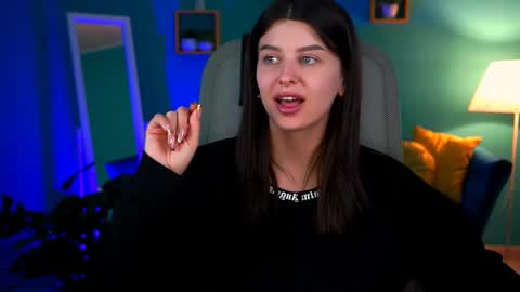 Snapshot of nicolemoonn chatting on February 19, 2025, 7:05 pm online November 28 from 16 to 20 November 29 from 12 to 20 December 3 and 5 from 12 to 20 December 7 and 8 from 04 to 08 GMT online show from February 19, 2025, 7:05 pm