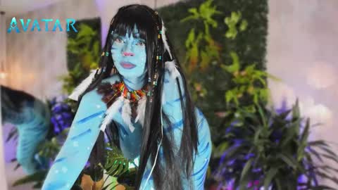 Snapshot of nicolemorelli2 chatting on October 18, 2025, 2:18 pm Andrea give it a thumbs up please its important online show from October 18, 2025, 2:18 pm