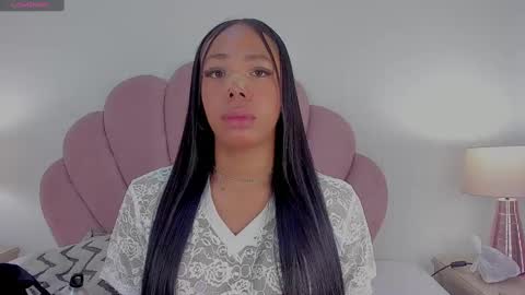 Snapshot of nicoleparadise_ chatting on September 10, 2025, 12:27 pm NICOLE online show from September 10, 2025, 12:27 pm