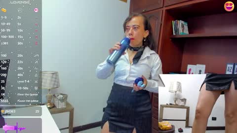 Snapshot of nicolettryan chatting on January 18, 2025, 6:10 pm Nicolett Ryan online show from January 18, 2025, 6:10 pm