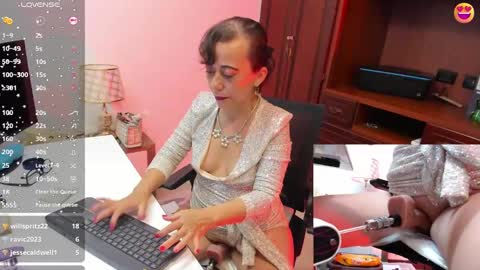 Snapshot of nicolettryan chatting on February 19, 2025, 6:00 pm Nicolett Ryan online show from February 19, 2025, 6:00 pm