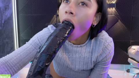 Snapshot of nicollbashel chatting on February 3, 2025, 10:36 am Nicoll Independent model online show from February 3, 2025, 10:36 am