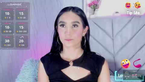 Snapshot of nicolqueen_ chatting on December 14, 2025, 9:14 am NICOL online show from December 14, 2025, 9:14 am