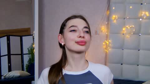 Snapshot of nicolros chatting on January 10, 2025, 6:49 pm NicolRos online show from January 10, 2025, 6:49 pm