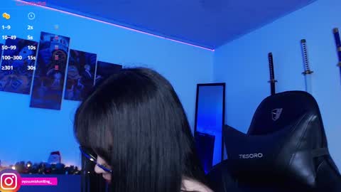 Snapshot of nicorobinn chatting on December 7, 2024, 2:20 am Lizzie online show from December 7, 2024, 2:20 am