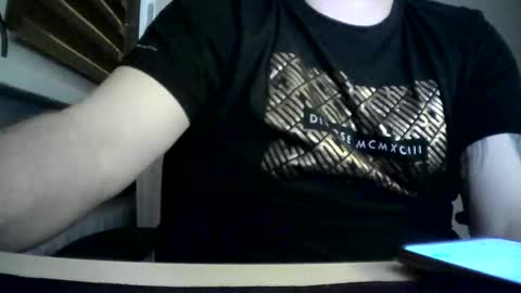 Niewidoczny online show from March 8, 2025, 5:33 pm