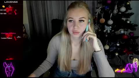 nigo_nika online show from November 29, 2025, 12:41 pm