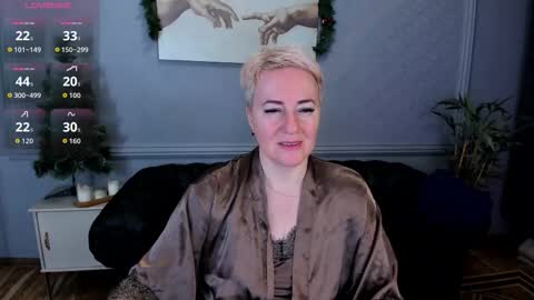 Snapshot of nika_smit chatting on December 14, 2025, 5:57 am Nika online show from December 14, 2025, 5:57 am