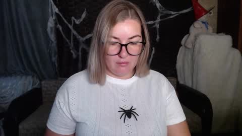 Nika online show from October 30, 2025, 3:41 am