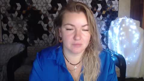 Nika online show from November 19, 2025, 8:20 pm