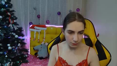 nikastarkk online show from January 13, 2025, 1:23 am