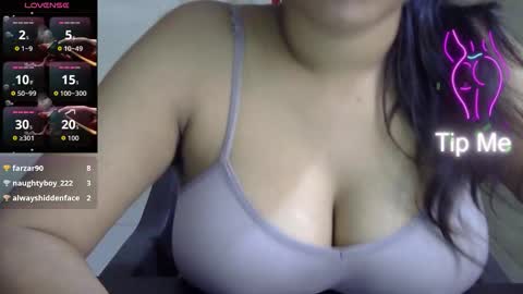 Snapshot of nike_aj chatting on October 7, 2025, 5:04 am Nike online show from October 7, 2025, 5:04 am