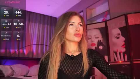 Snapshot of nikki_amour chatting on October 18, 2025, 1:12 pm Nikki online show from October 18, 2025, 1:12 pm