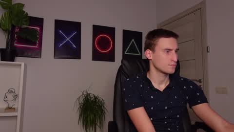 Snapshot of nikki_hard chatting on February 28, 2025, 3:04 pm nikki online show from February 28, 2025, 3:04 pm