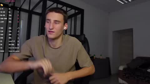 Snapshot of nikki_hard chatting on March 7, 2025, 2:45 pm nikki online show from March 7, 2025, 2:45 pm