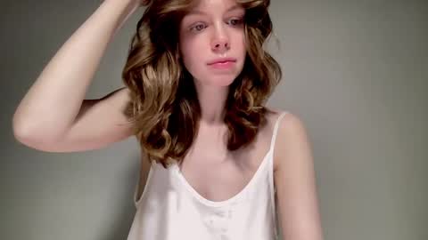 Snapshot of nikki_mi chatting on December 3, 2024, 10:17 am Nikki online show from December 3, 2024, 10:17 am