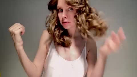 Snapshot of nikki_mi chatting on December 5, 2024, 10:01 am Nikki online show from December 5, 2024, 10:01 am