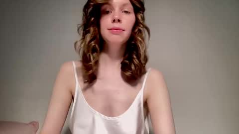 Snapshot of nikki_mi chatting on December 12, 2024, 10:13 am Nikki online show from December 12, 2024, 10:13 am