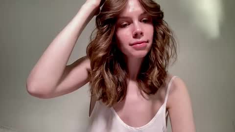 Snapshot of nikki_mi chatting on December 18, 2024, 10:08 am Nikki online show from December 18, 2024, 10:08 am