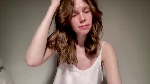 Snapshot of nikki_mi chatting on December 18, 2024, 1:12 pm Nikki online show from December 18, 2024, 1:12 pm