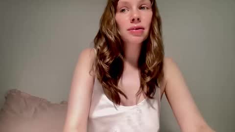 Snapshot of nikki_mi chatting on September 20, 2025, 9:54 am Nikki online show from September 20, 2025, 9:54 am