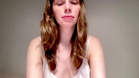 Snapshot of nikki_mi chatting on November 9, 2025, 10:02 am Nikki online show from November 9, 2025, 10:02 am