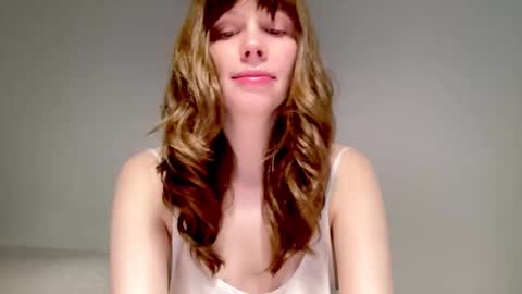 Snapshot of nikki_mi chatting on November 21, 2025, 10:14 am Nikki online show from November 21, 2025, 10:14 am