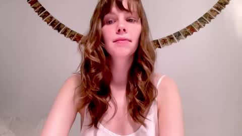 Snapshot of nikki_mi chatting on December 14, 2025, 9:58 am Nikki online show from December 14, 2025, 9:58 am