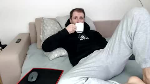 Nick online show from November 28, 2025, 7:55 am