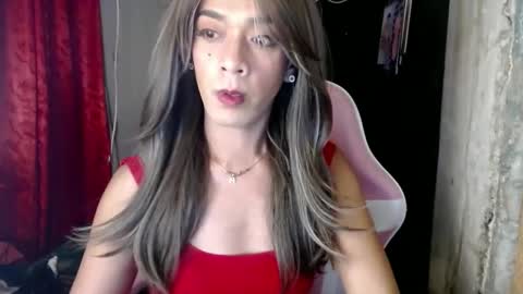 Snapshot of nikkie_dragon chatting on January 21, 2025, 3:54 pm nikkie online show from January 21, 2025, 3:54 pm