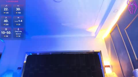     online show from March 12, 2025, 10:39 pm