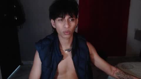 Snapshot of niklaus_wolf chatting on October 13, 2025, 6:02 am niklaus_wolf online show from October 13, 2025, 6:02 am