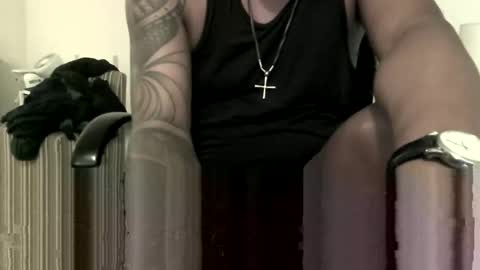 NikoJ1 online show from November 8, 2025, 4:12 am