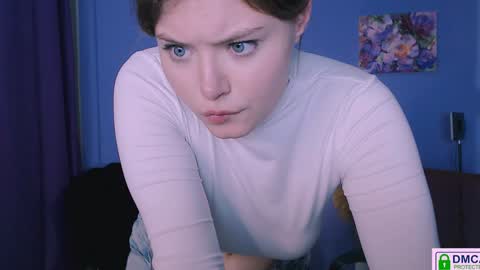 Snapshot of nikol_kitt chatting on January 10, 2025, 2:04 am Little Niko Help me reach my goals online show from January 10, 2025, 2:04 am